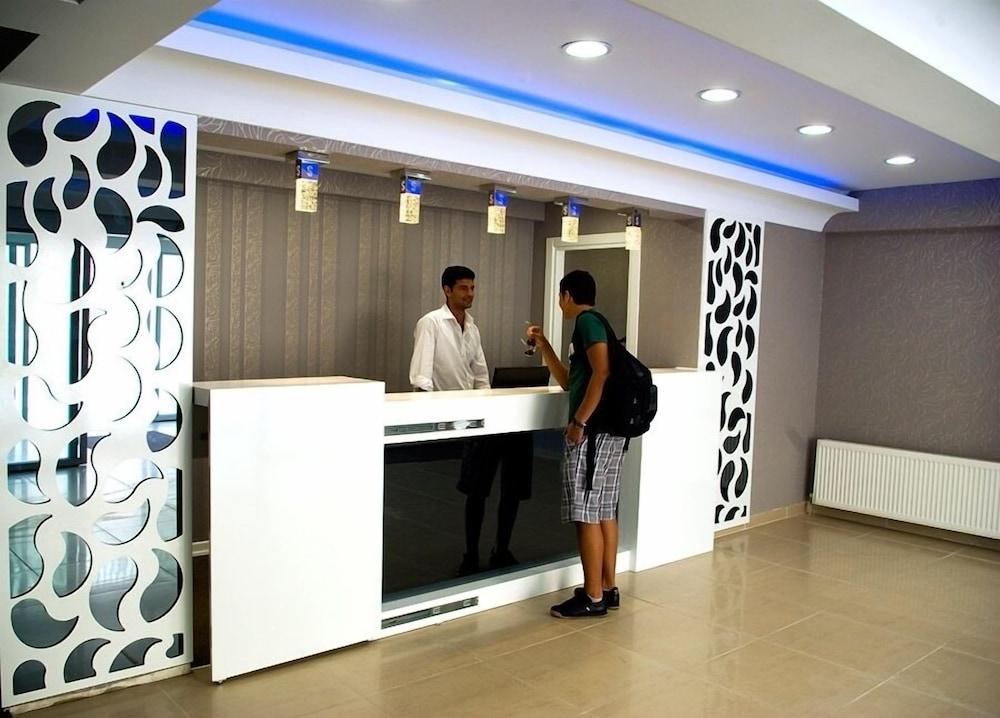Blue Marine Hotel Sekerpinari 외부 사진