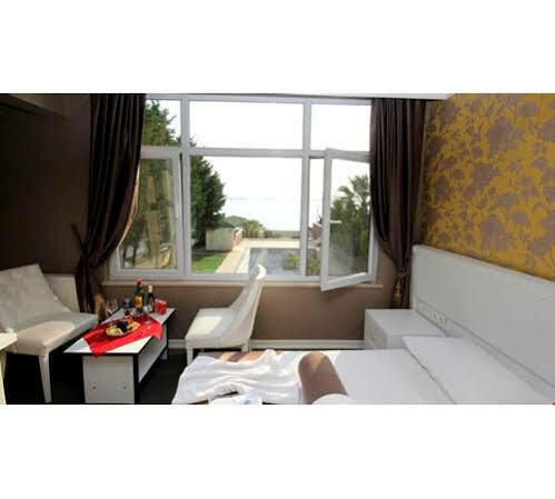 Blue Marine Hotel Sekerpinari 외부 사진